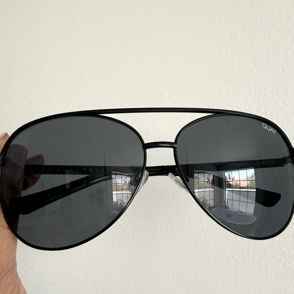 Quay Australia 'Vivienne' aviators